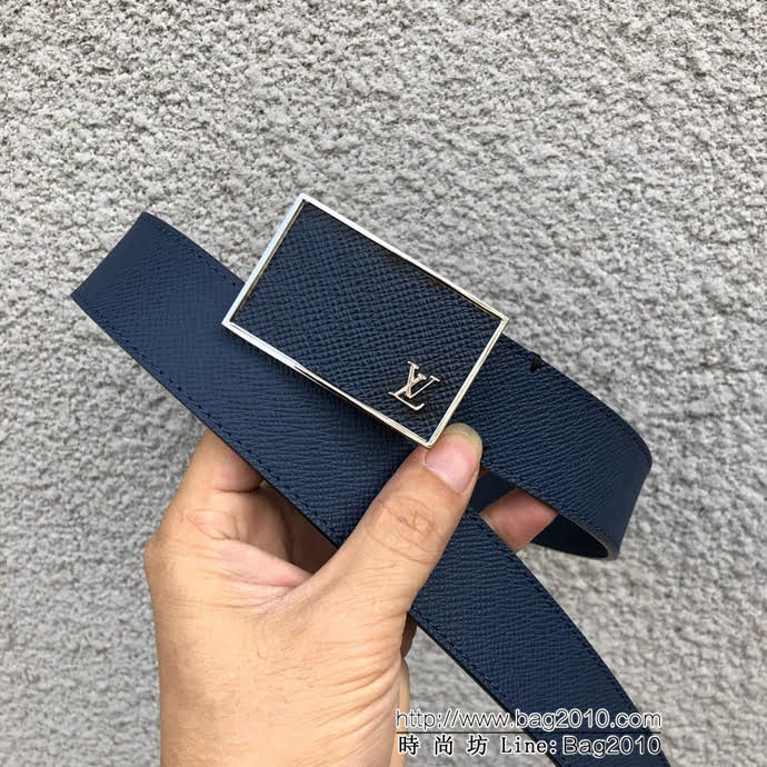 路易威登LV 新版Metropole腰帶 M9060T 飾有圓形斜體LV logo壓紋 休閒商務百搭男士皮帶  xfp1375